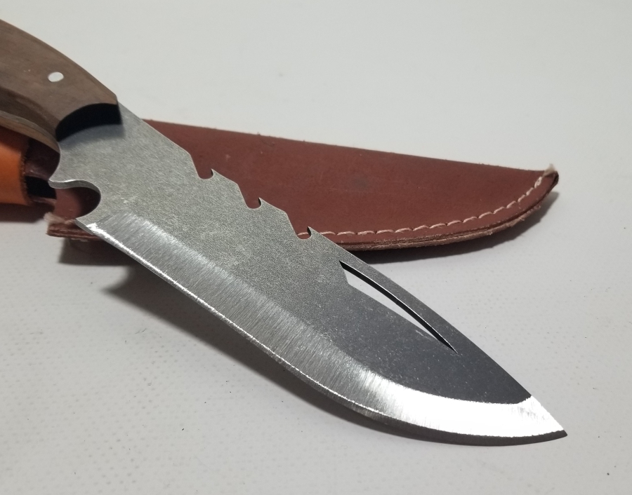 BÜYÜK BOY AHŞAP SAPLI VE KURT BAŞLI KAMPÇI BIÇAĞI