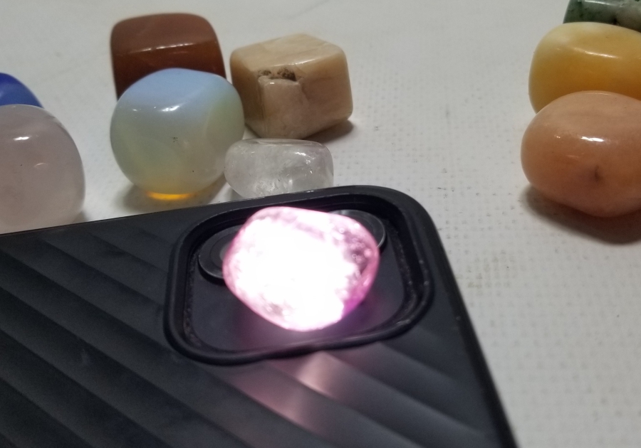 ÜZERİ CİLALANMIŞ ANTİKA DOĞAL TAŞ LOTU