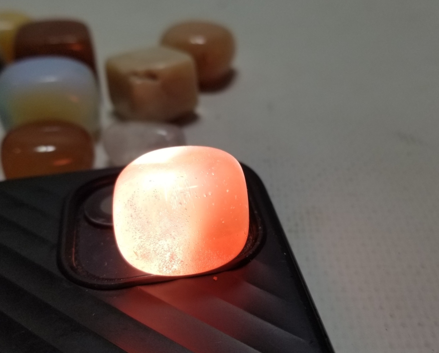 ÜZERİ CİLALANMIŞ ANTİKA DOĞAL TAŞ LOTU