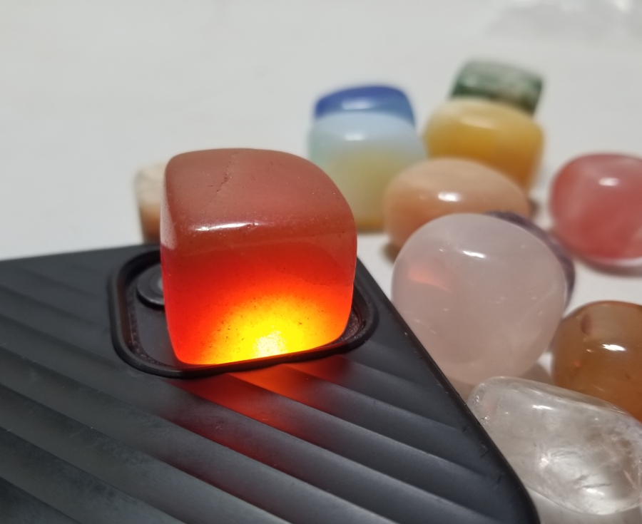 ÜZERİ CİLALANMIŞ ANTİKA DOĞAL TAŞ LOTU