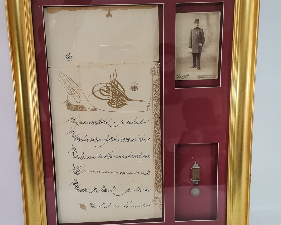 OSMANLI YUNAN HARBİ MADALYASI VE BERATI TAKIMI