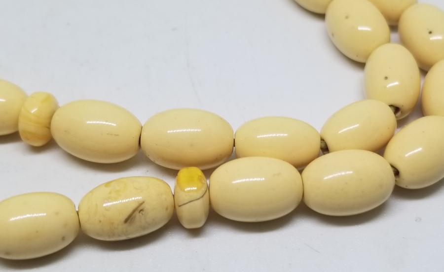 ORİJİNAL GÜMÜŞ PÜSKÜLÜYLE KAYA DAMLA KEHRİBAR TESPİH