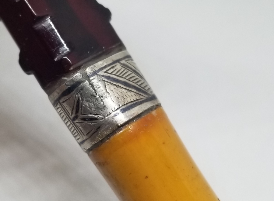 ÜZERİ OSMANLICA YAZILI KEHRİBAR SİGARA AĞIZLIĞI