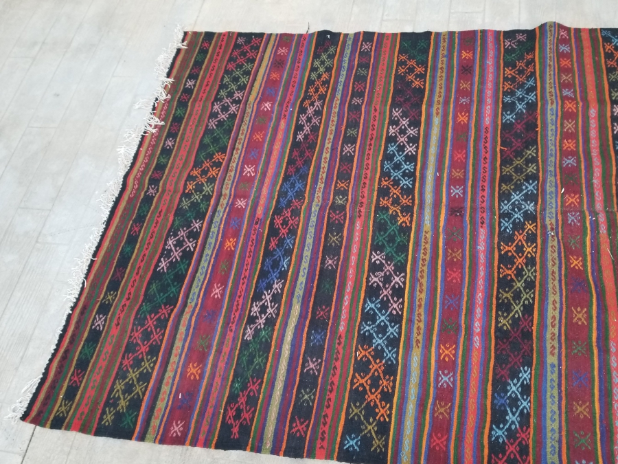 OSMANLI DÖNEMİ EL DOKUMA UŞAK KİLİMİ