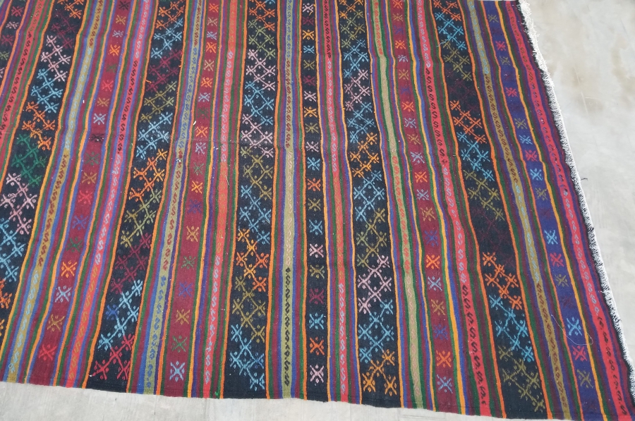 OSMANLI DÖNEMİ EL DOKUMA UŞAK KİLİMİ