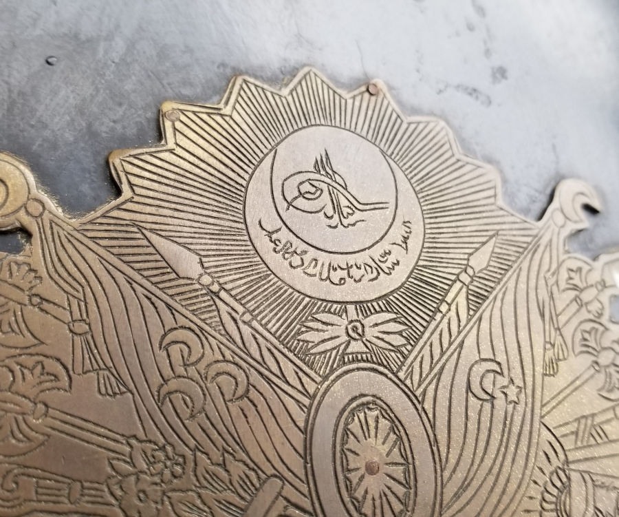 OSMANLI DEVLET ARMASI VE MUZİKA-İ HÜMAYUN AMBLEMLİ ÇOK NADİR MEHTERAN DAVULU VE DÖNEMİNE AİT TOKMAĞI