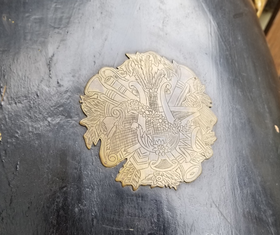 OSMANLI DEVLET ARMASI VE MUZİKA-İ HÜMAYUN AMBLEMLİ ÇOK NADİR MEHTERAN DAVULU VE DÖNEMİNE AİT TOKMAĞI