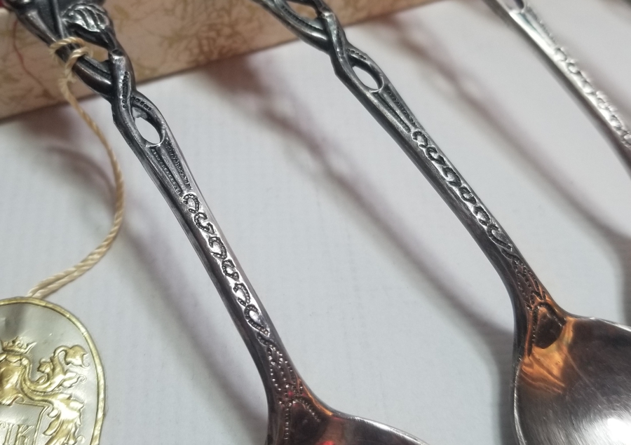 ORİJİNAL KUTUSUNDA 100 MİKRON GÜMÜŞ KAPLAMA ÇAY KAŞIĞI TAKIMI