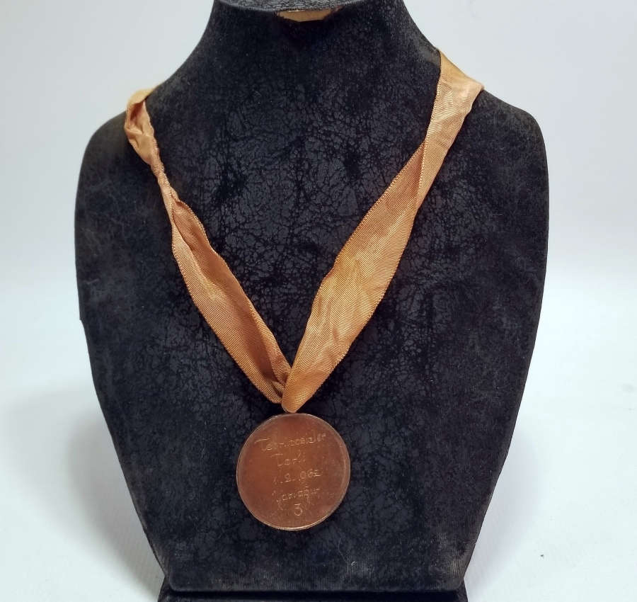 1962 TARİHLİ 3.LÜK MADALYASI