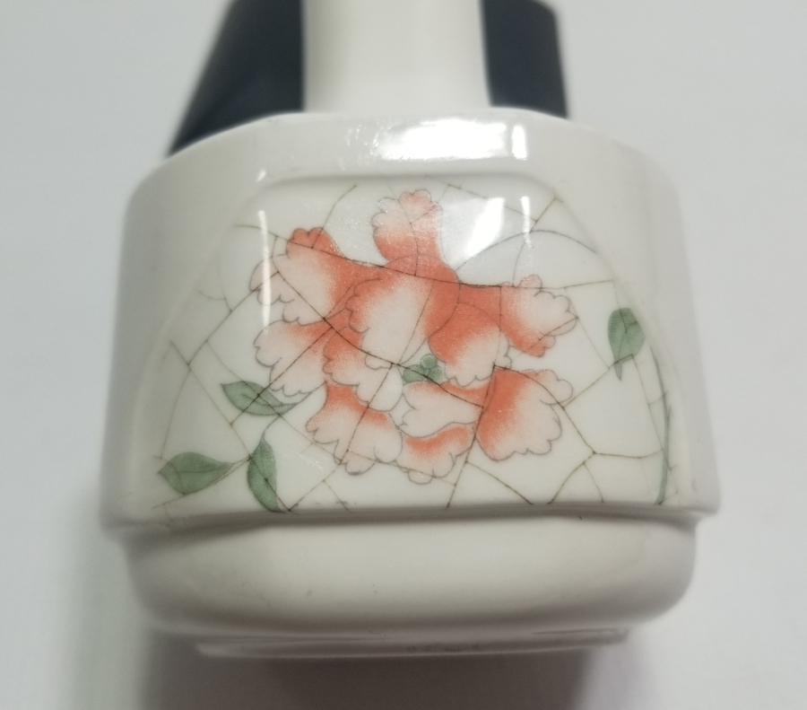 İNGİLİZ YAPIMI PORSELEN VAZO