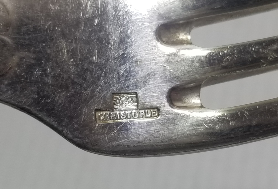 ORİJİNAL KUTUSUNDA ANTİKA CRISTOFLE ÇATAL KAŞIK