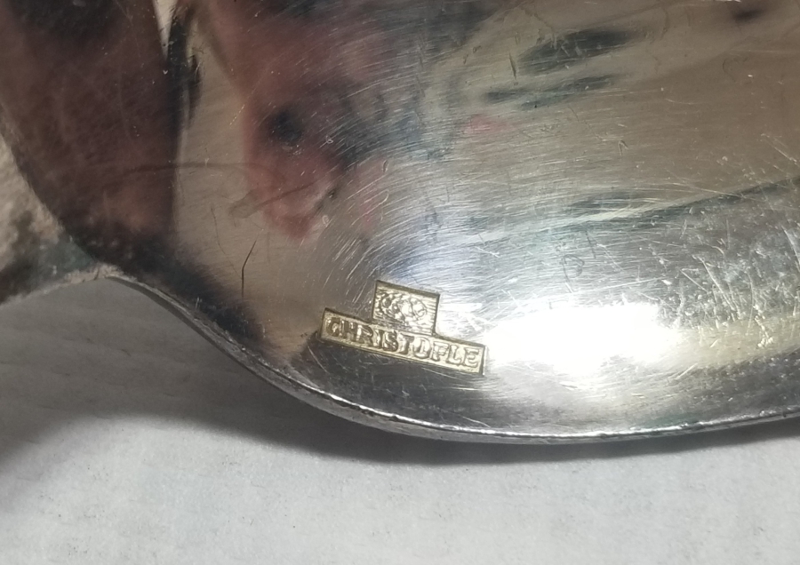 ORİJİNAL KUTUSUNDA ANTİKA CRISTOFLE ÇATAL KAŞIK