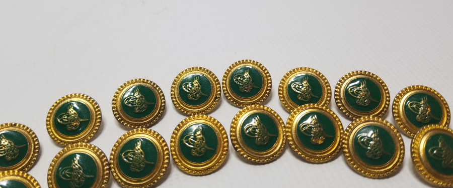 ÜZERİ TUĞRALI CEKET DÜĞMESİ LOTU