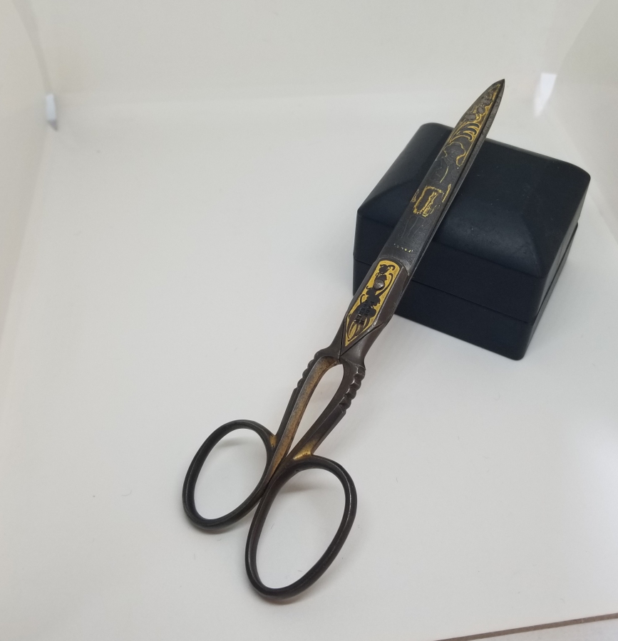 KABARTMA İŞÇİLİKLİ VE ALTIN VERMEYLİ OSMANLI DÖNEMİ NADİR TERZİ MAKASI