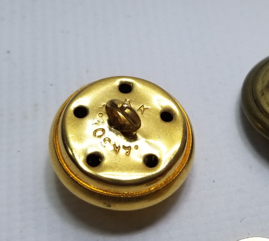 ANTİKA YERLİ VE YABANCI ASKERİ SUBAY DÜĞMESİ LOTU