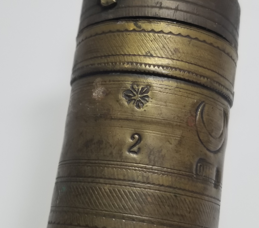 OSMANLI DÖNEMİ USTA DAMGALI VE HİLALLİ KAHVE DEĞİRMENİ