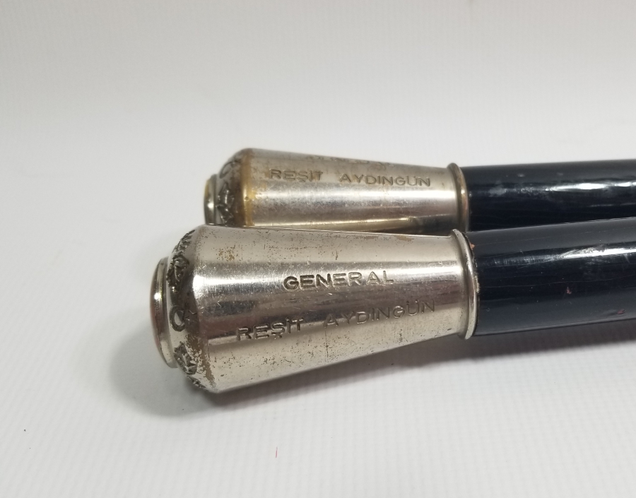 TÜRK SİLAHLI KUVVETLERİNİN İLK VE EN ÖNEMLİ DAĞCI KOMANDOLARINDAN GENERAL REŞİT AYDINGÜN'E AİT BASTON VE HARİTA ÇUBUĞU