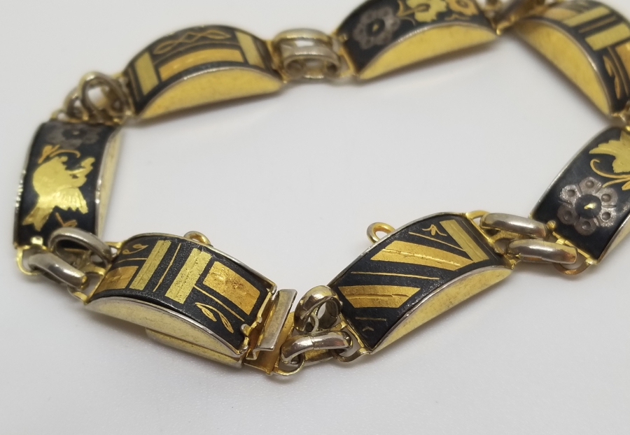 ALTIN ÇAKMA İŞÇİLİKLİ ÖZEL YAPIM TOLEDO BİLEKLİK