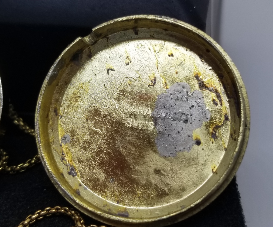 ALTIN KAPLAMA ANTİKA KURMALI KOLYE SAAT