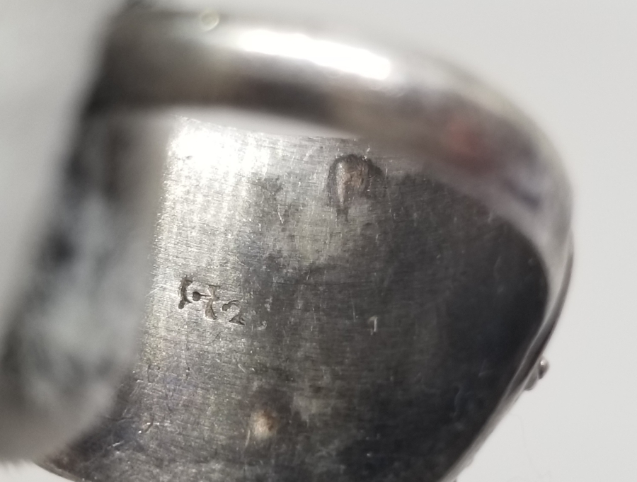 ALTIN VE GÜMÜŞ İŞÇİLİKLİ ÖZEL YAPIM YÜZÜK