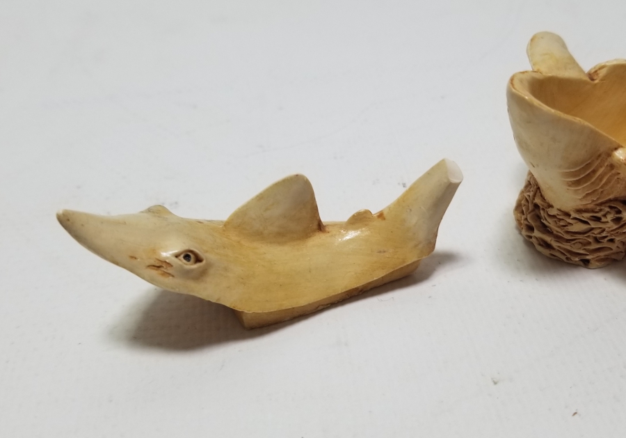 FİLDİŞİNDEN YAPILMIŞ DEKORATİF KÖPEKBALIĞI FORMLU KAPAKLI KUTU