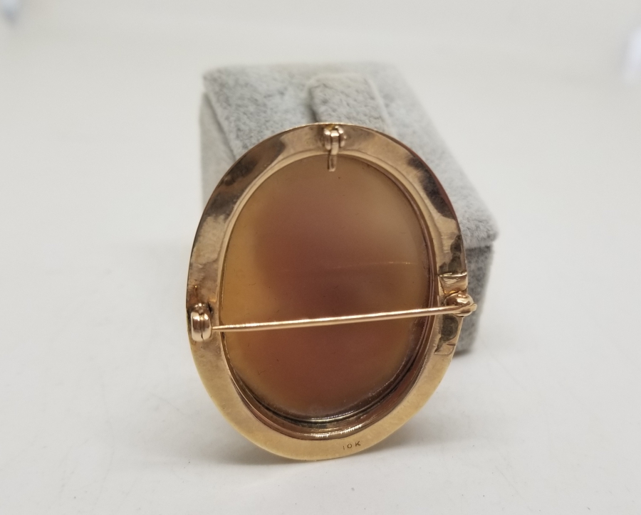 1900 BAŞLARI ALTIN İNGİLİZ KAMEO BROŞ