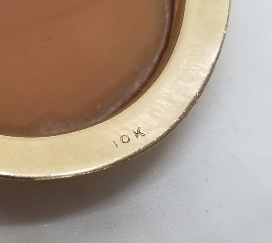 1900 BAŞLARI ALTIN İNGİLİZ KAMEO BROŞ