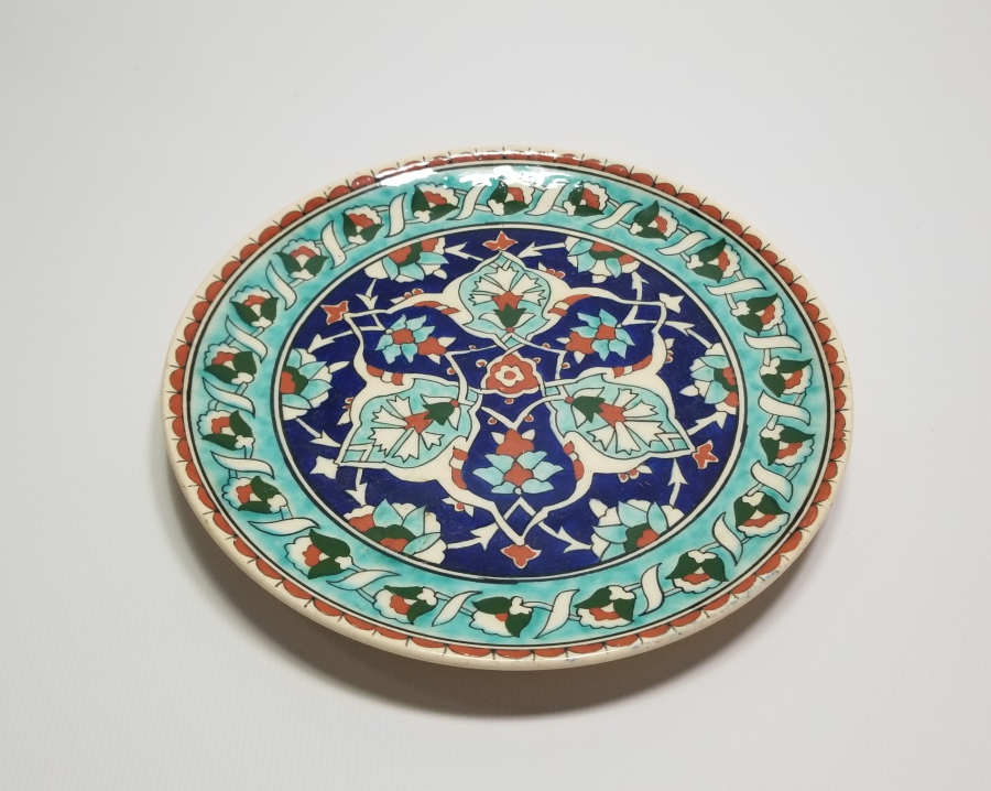 ÜZERİ KARANFİLLİ EL BOYAMA ANTİKA KÜTAHYA DUVAR TABAĞI