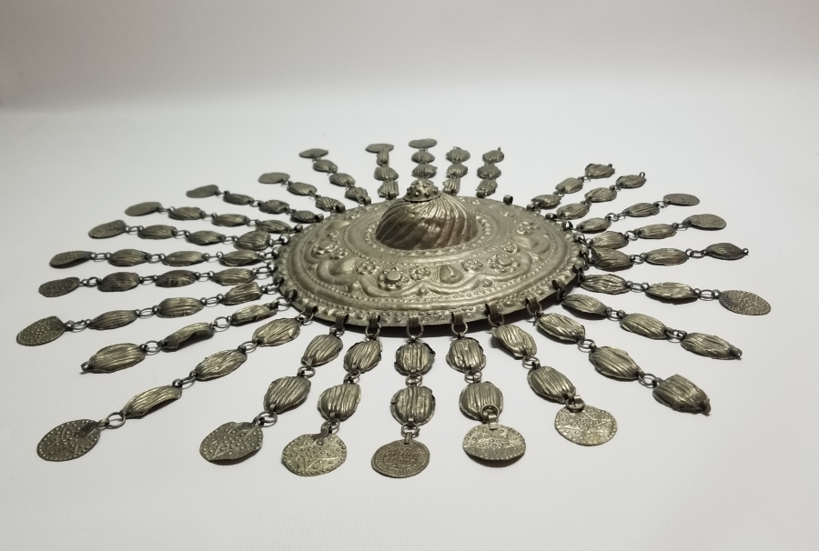 OSMANLI DÖNEMİ KABARTMA İŞÇİLİKLİ BADEMLİ GELİN TEPELİĞİ