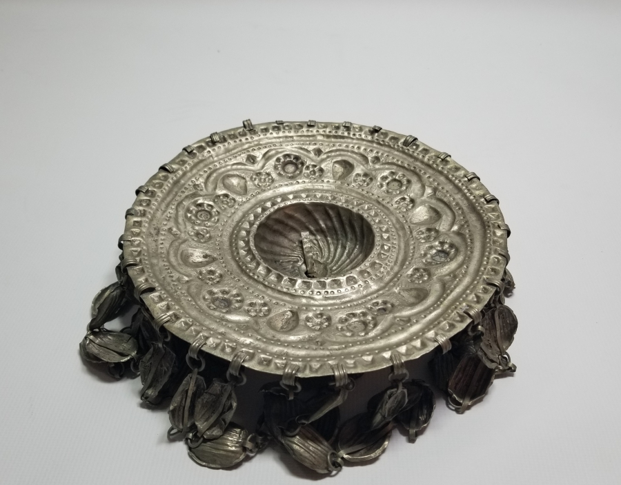 OSMANLI DÖNEMİ KABARTMA İŞÇİLİKLİ BADEMLİ GELİN TEPELİĞİ