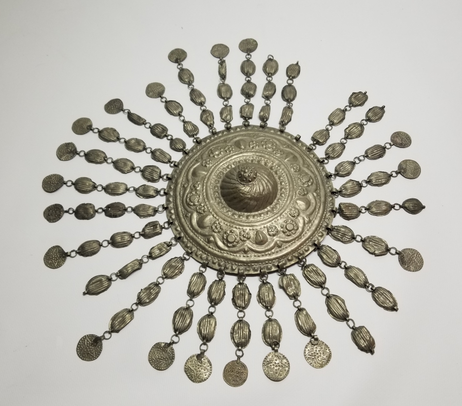 OSMANLI DÖNEMİ KABARTMA İŞÇİLİKLİ BADEMLİ GELİN TEPELİĞİ