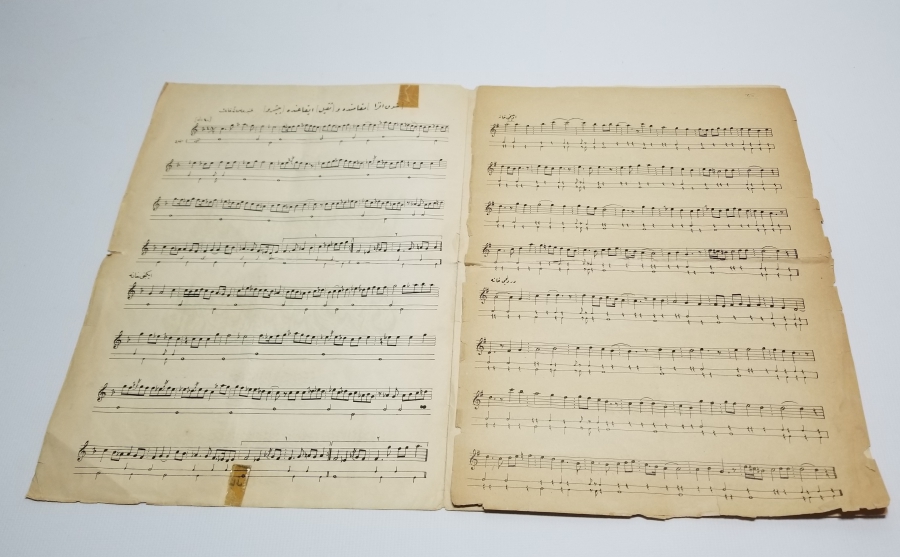 TAMBURİ ŞERİF BEY'E AİT OSMANLI DÖNEMİ NOTA KİTAPÇIĞI