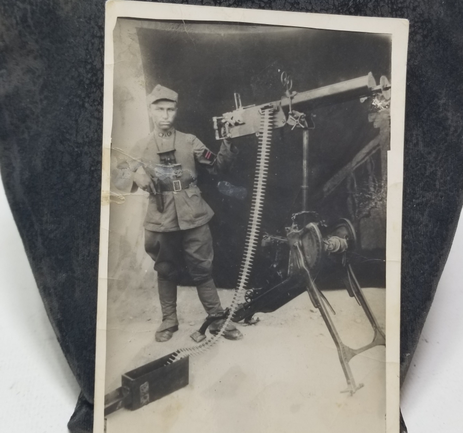 MAKİNELİ TÜFEK BAŞINDA CUMHURİYET BAŞLARI ASKER FOTOĞRAFI