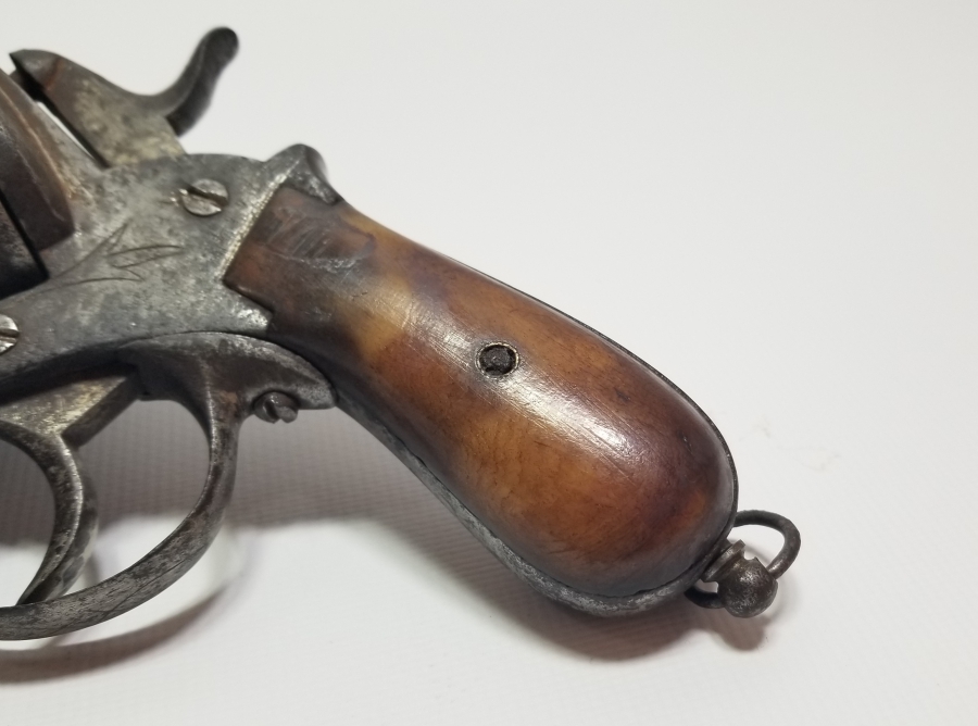 OSMANLI DÖNEMİ KEMİK SAPLI KARADAĞLI SUBAY TABANCASI