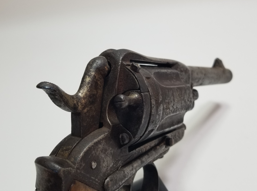 OSMANLI DÖNEMİ KEMİK SAPLI KARADAĞLI SUBAY TABANCASI