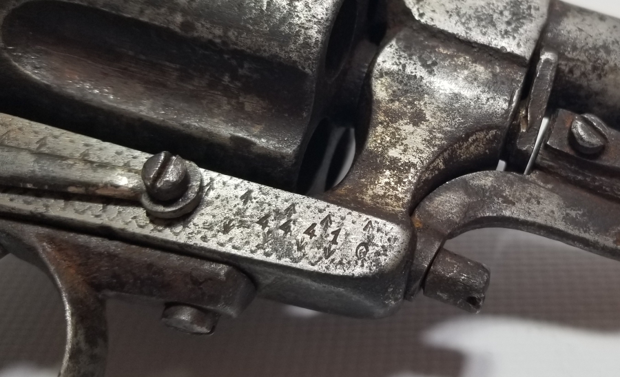 OSMANLI DÖNEMİ KEMİK SAPLI KARADAĞLI SUBAY TABANCASI