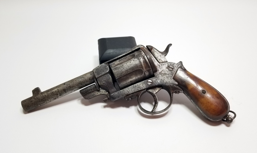 OSMANLI DÖNEMİ KEMİK SAPLI KARADAĞLI SUBAY TABANCASI