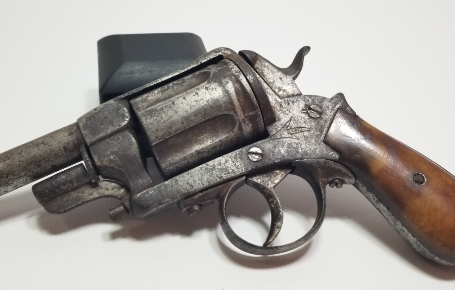 OSMANLI DÖNEMİ KEMİK SAPLI KARADAĞLI SUBAY TABANCASI