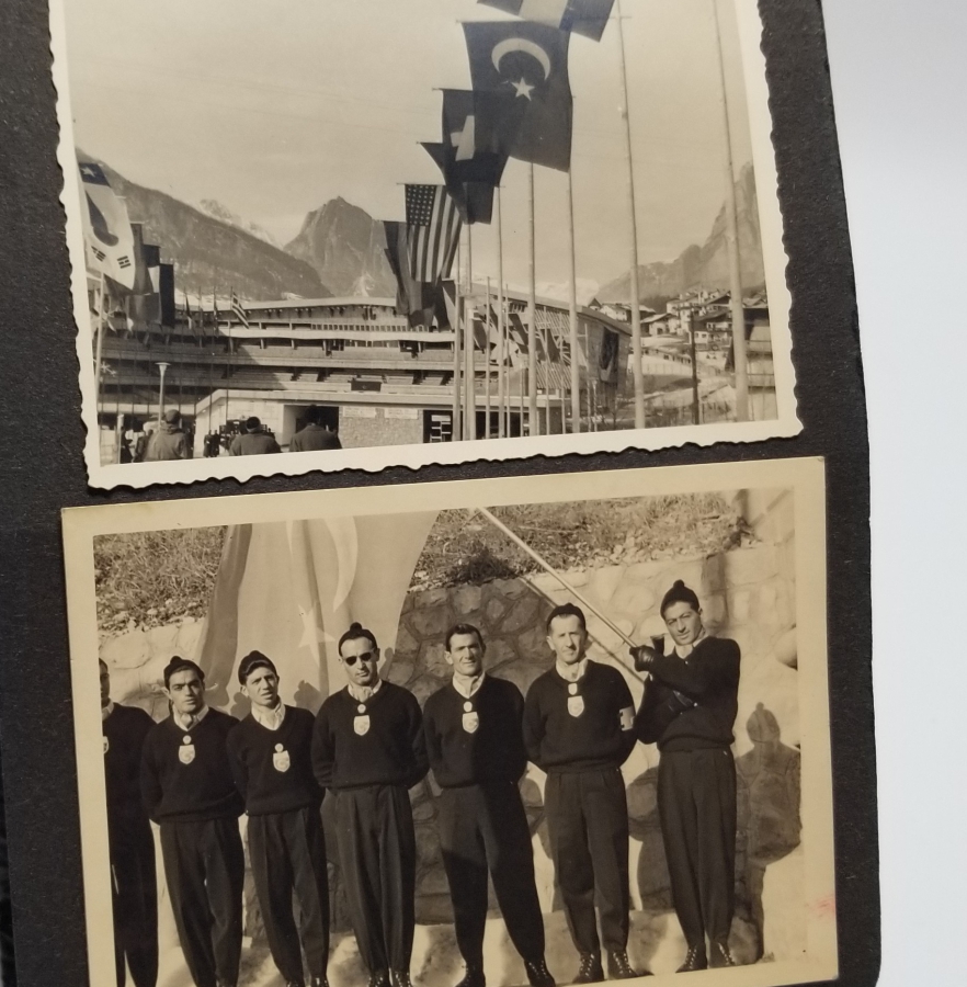 1956 YILI İTALYA OLİMPİYATLARI TÜRK MİLLİ KAYAK TAKIMI FOTOĞRAF ALBÜMÜ