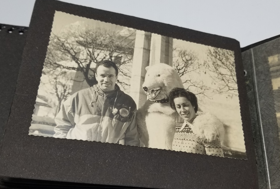 1956 YILI İTALYA OLİMPİYATLARI TÜRK MİLLİ KAYAK TAKIMI FOTOĞRAF ALBÜMÜ