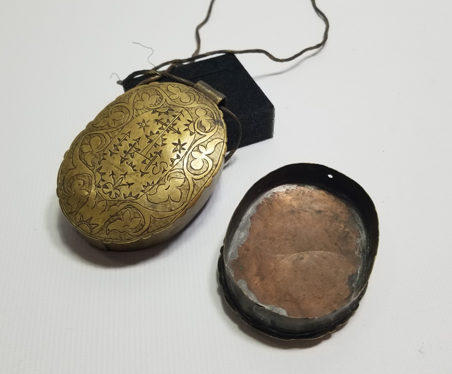 ÜZERİ KALEM VE KABARTMA İŞÇİLİKLİ OSMANLI DÖNEMİ ÇOK NADİR RUM HAMAYIL