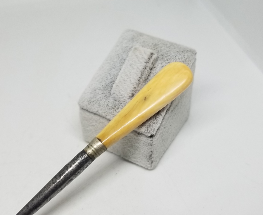 FİLDİŞİ TUTMAÇLI OSMANLI DÖNEMİ POTİN BAĞLAMA ALETİ