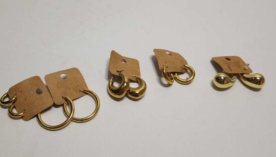 ALTIN KAPLAMA BİJUTERİ KÜPE LOTU