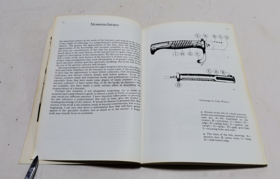 SÜNGÜLER KONULU 1971 TARİHLİ ANTİKA PRESTİJ KİTAP