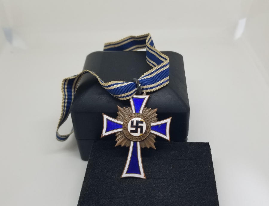 1938 NAZİ ALMAN ANNELİK ŞEREF MADALYASI