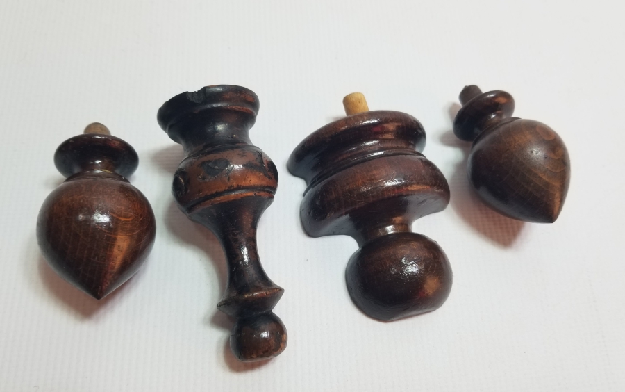 OSMANLI DÖNEMİ DUVAR SAATİ ALT VE ÜST PARÇALARI