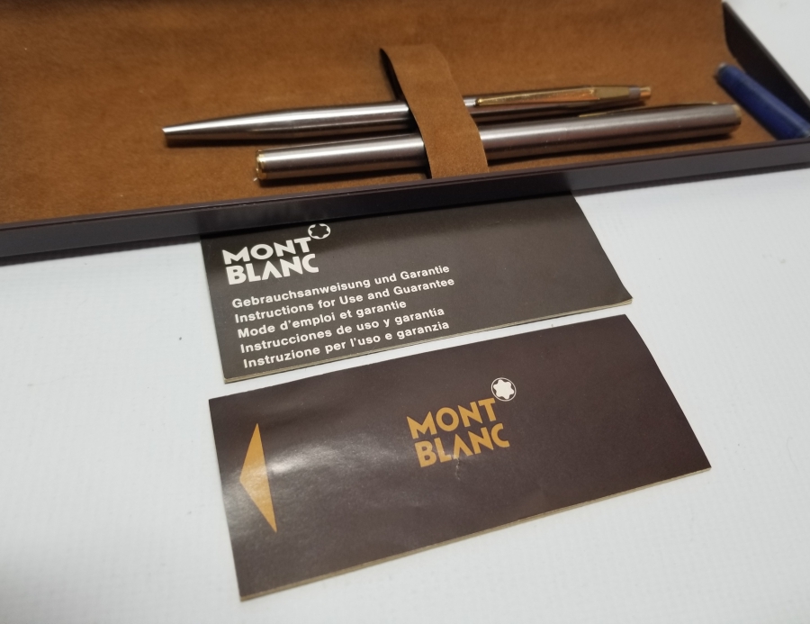 ORİJİNAL KUTUSUNDA VE EVRAKLARIYLA MONT BLANC KALEM TAKIMI