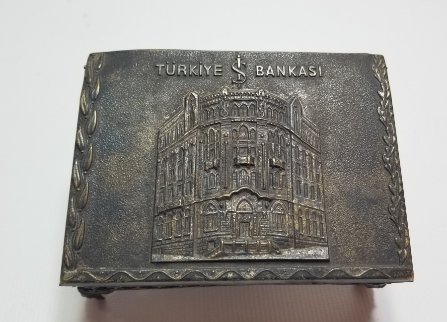 KABARTMA İŞÇİLİKLİ ANTİKA İŞ BANKASI PUL KUTUSU