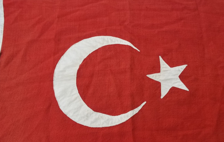 CUMHURİYET BAŞLARI EL YAPIMI YÜN BAYRAK