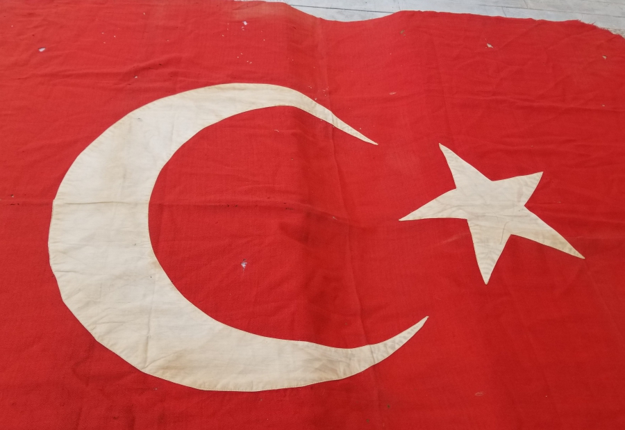 CUMHURİYET BAŞLARI EL YAPIMI DEV BOYDA YÜN BAYRAK
